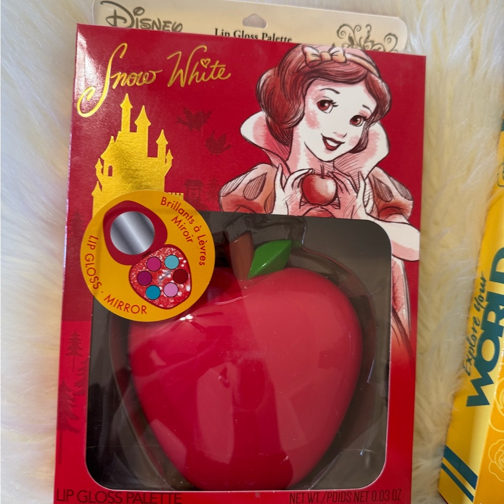 Disney Snow White Red Apple Lip Gloss Set